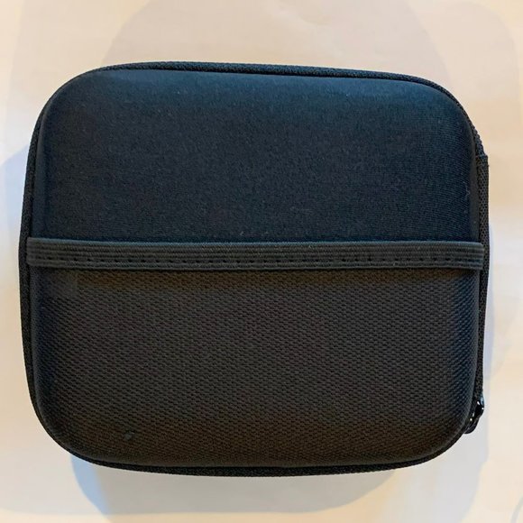 Bose On-Ear Tri-Port Wired Headphones with case - Picture 4 of 6